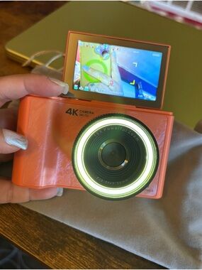 4K Vlogging Camera with Flip Screen - Orange
